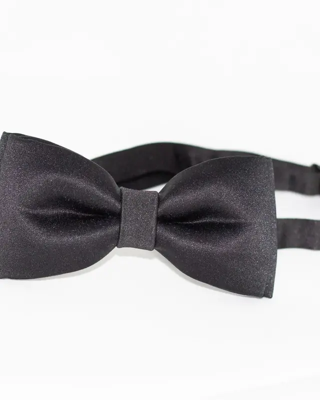 Corbata michi