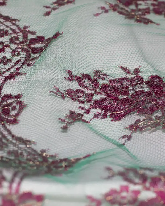 Encaje con lurex